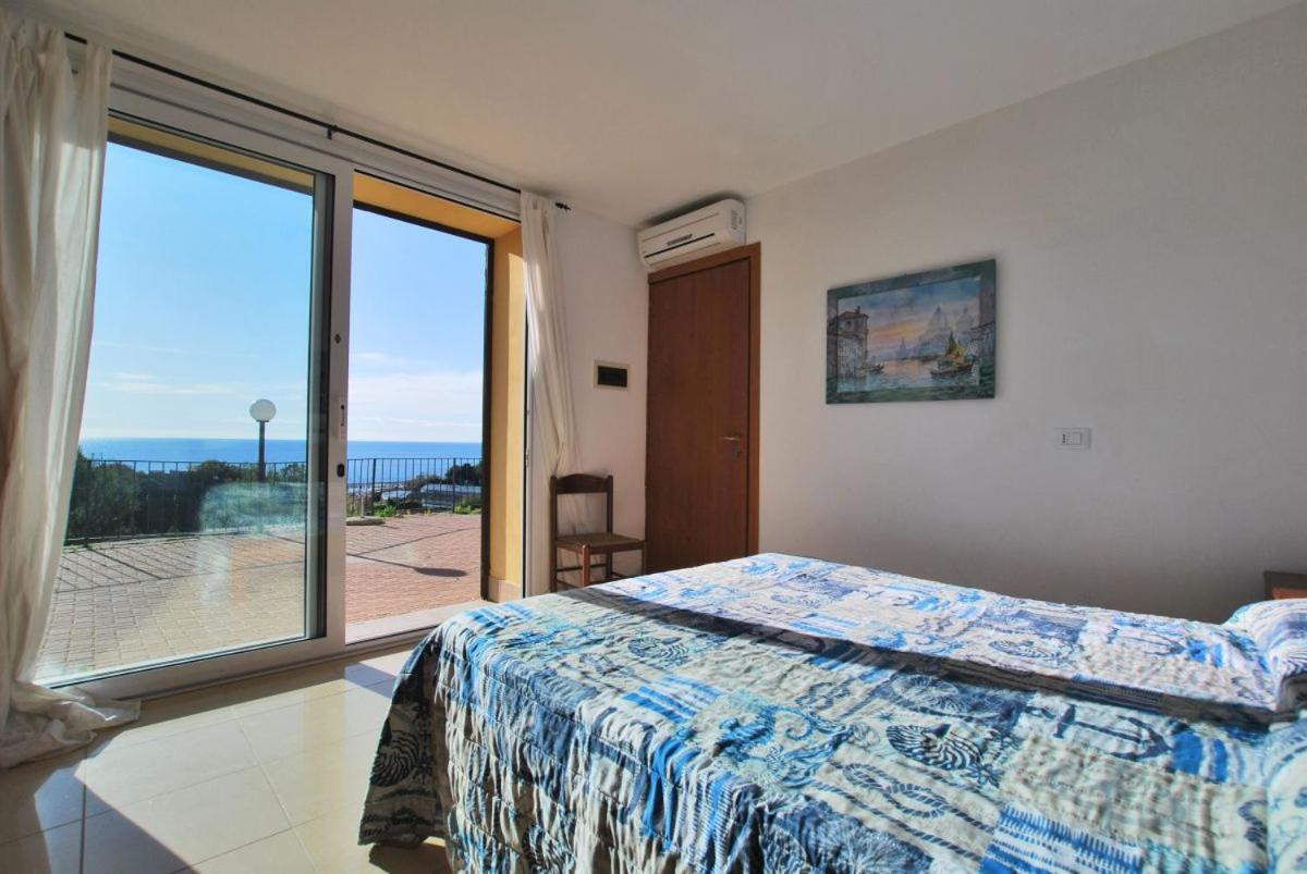 Villa Del Mare Ligure Elvezia Santo Stefano al Mare Kültér fotó